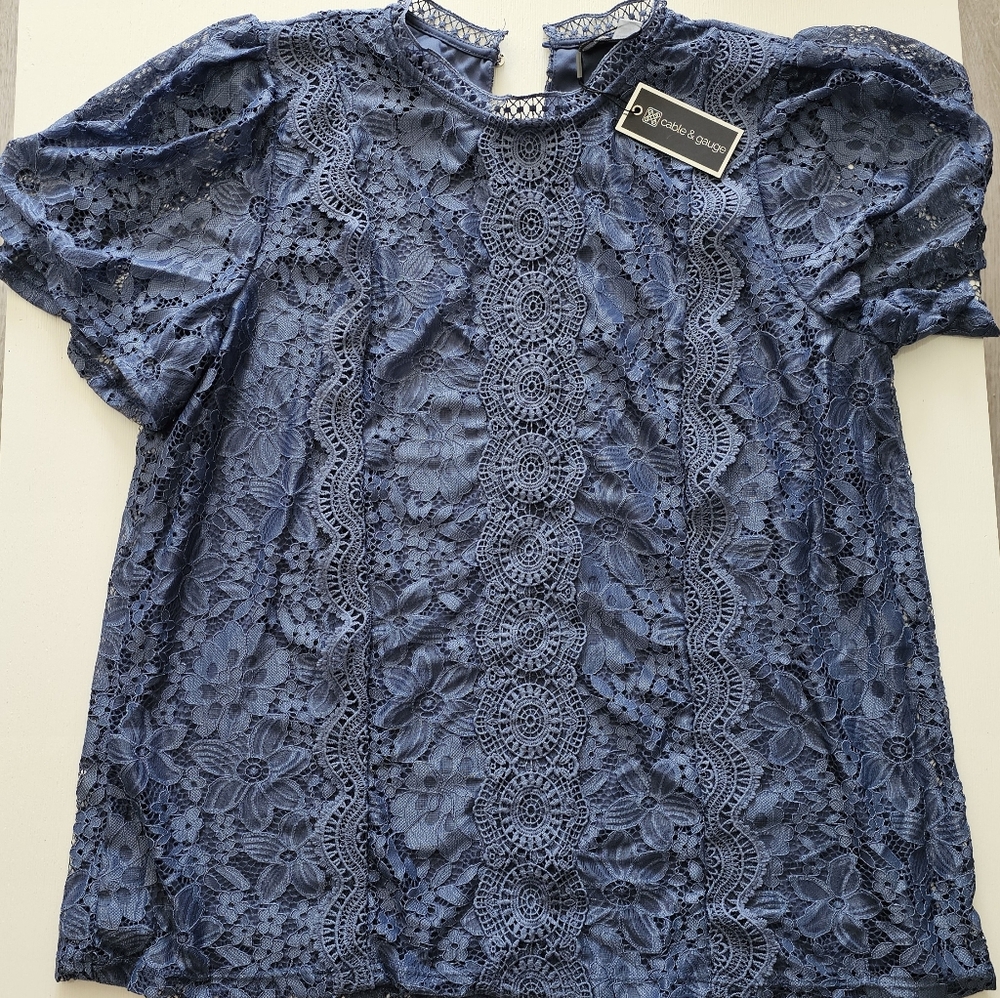 NWT XL cable & gauge blouse